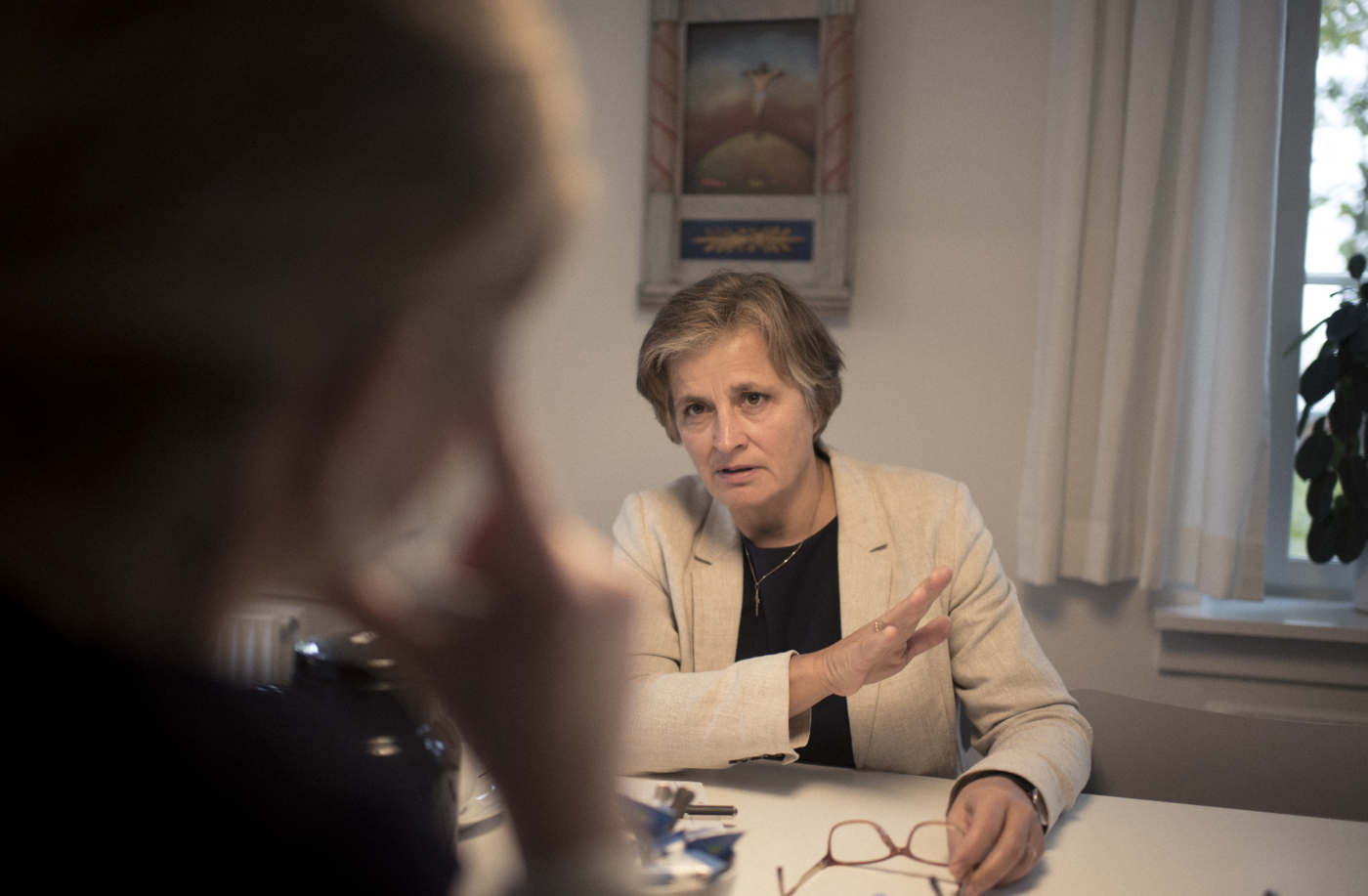 Biskop Marianne Gaarden møde i bispegården