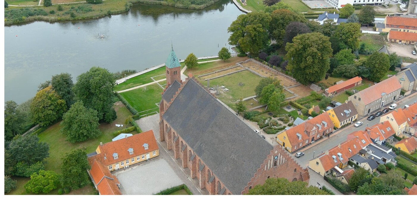 Maribo Domkirke september 2021 b.jpg