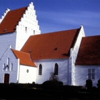 Ønslev Kirke.jpg