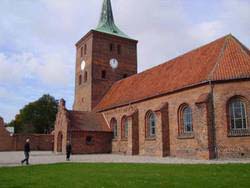 Rødby Kirke.jpg