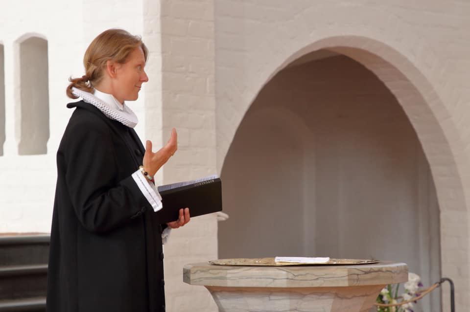 Walk in-dåb Anne Hanson.jpg