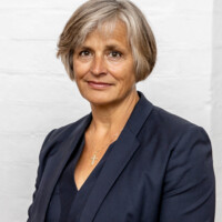 Biskop Marianne Gaarden - hvid baggrund