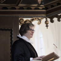 Marianne Gaarden prædiker i Maribo Domkirke